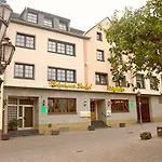 호텔 Hotel-restaurant Weinhaus Grebel