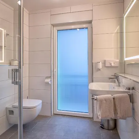 维恩豪斯格列伯餐厅酒店 3* 科布倫茨