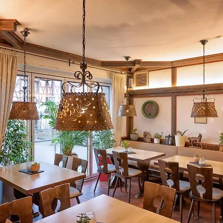 Hotel-restaurant Weinhaus Grebel Otel 3*