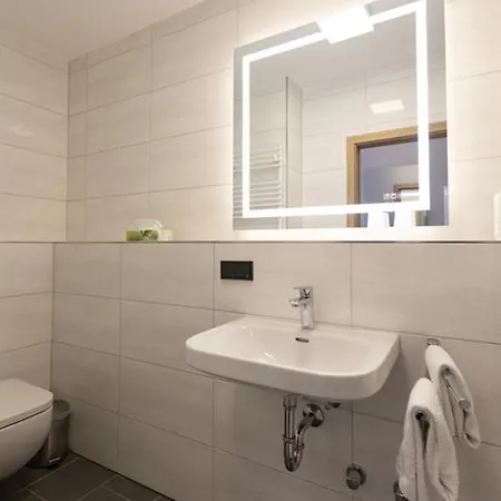 酒店 维恩豪斯格列伯餐厅酒店