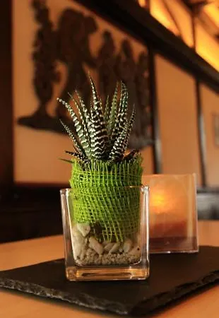 维恩豪斯格列伯餐厅酒店